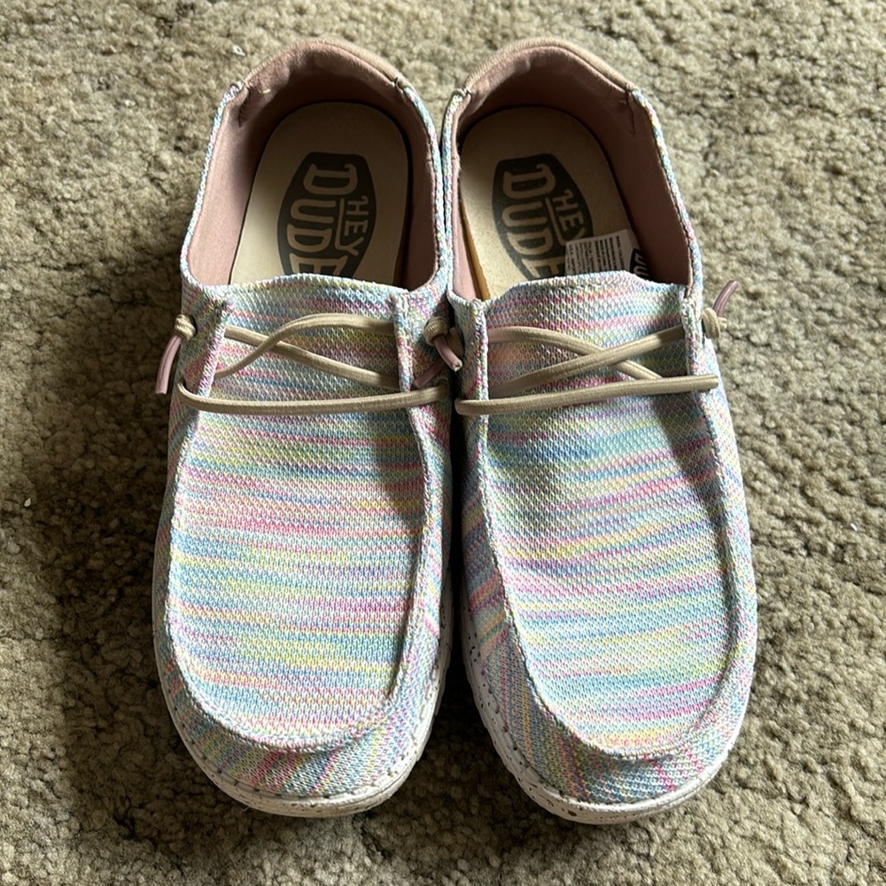 Hey Dude Wendy Sox Size 9 EUC